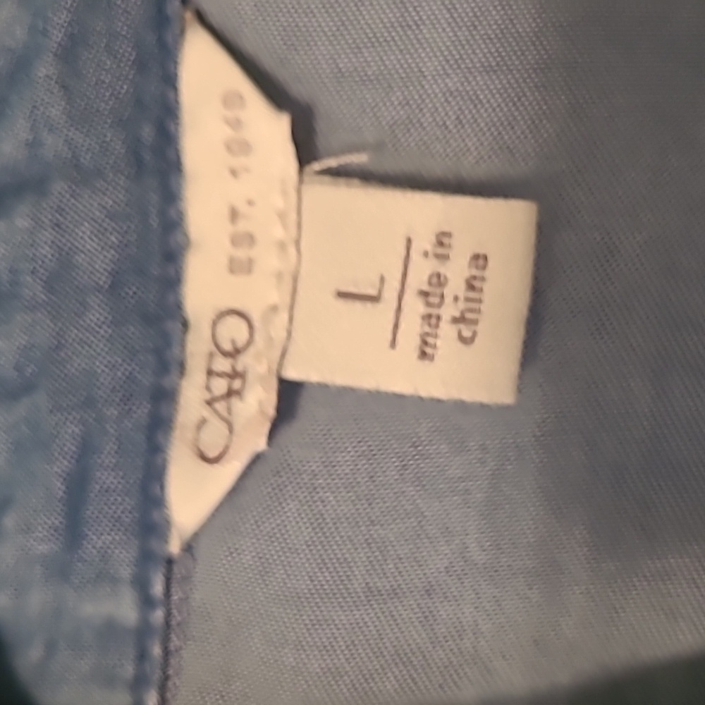 Chambray Hi-Lo Button Down Blouse - image 5